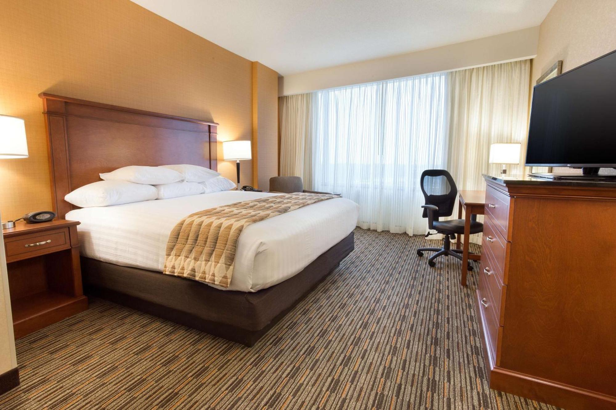 Drury Plaza Hotel Indianapolis Carmel المظهر الخارجي الصورة